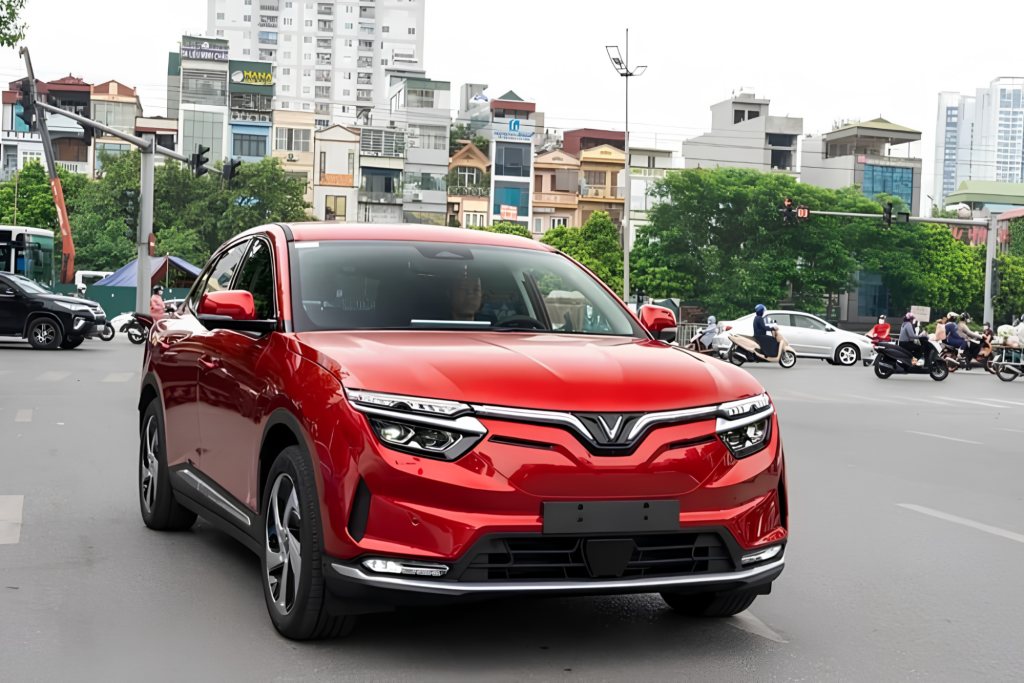 Vận hành VinFast VF 8